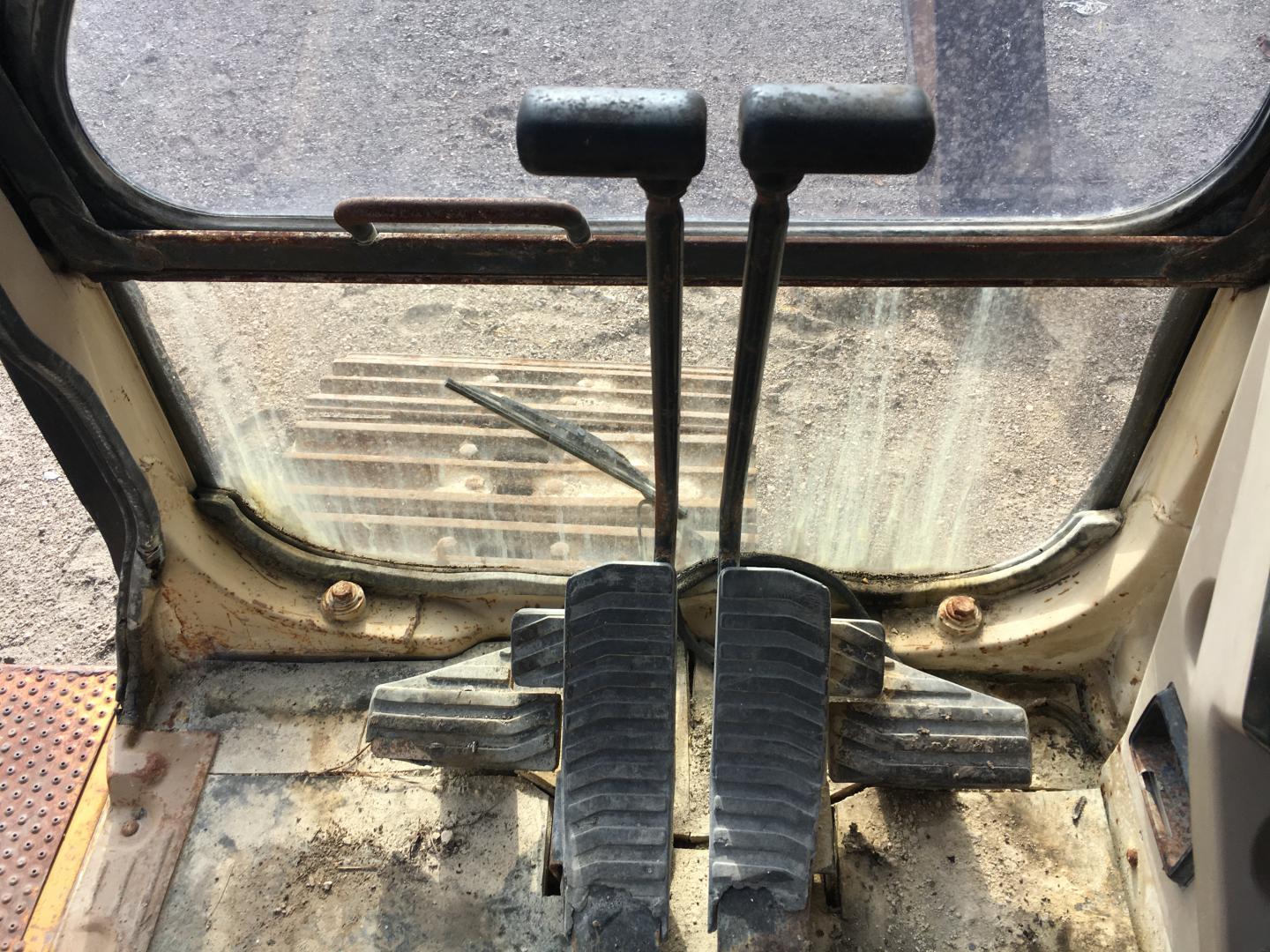 ./imagenes/INVOICE/2019/16870/EXCAVADORA CAT 330L PARA PARTES (36).JPG